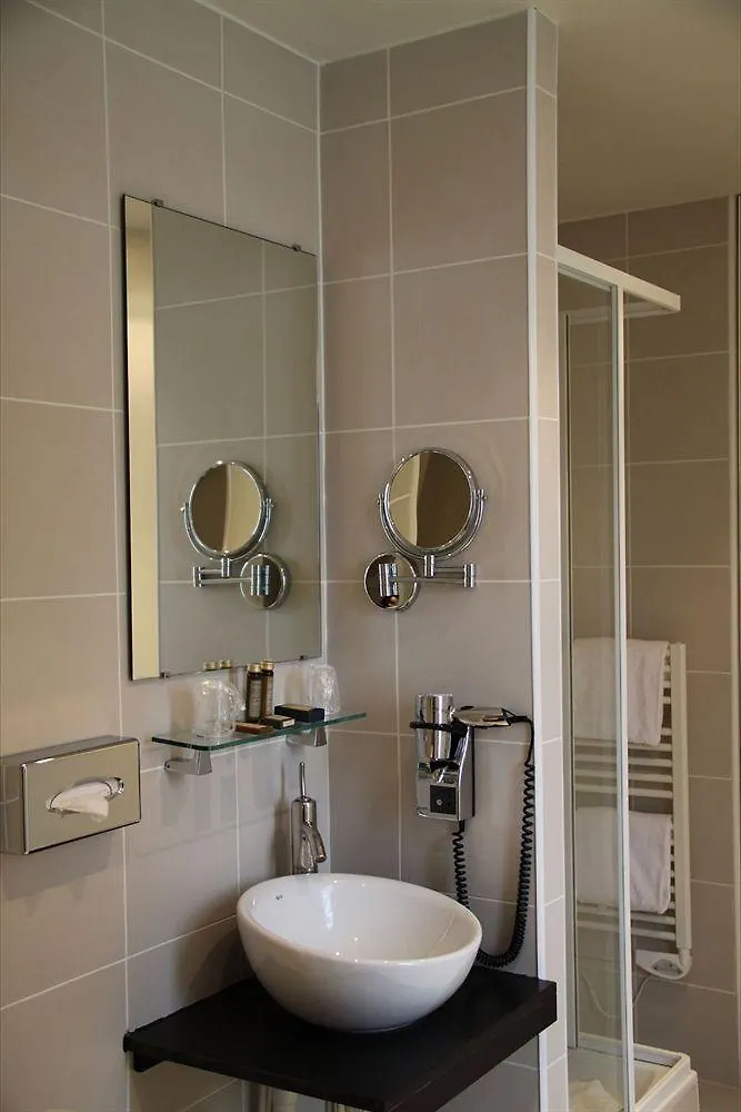 Villathena 2 Hotel 3*