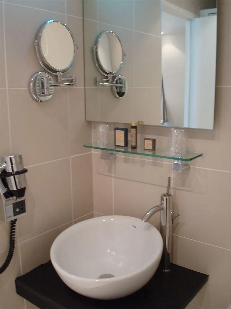 Villathena 2 Hotel
