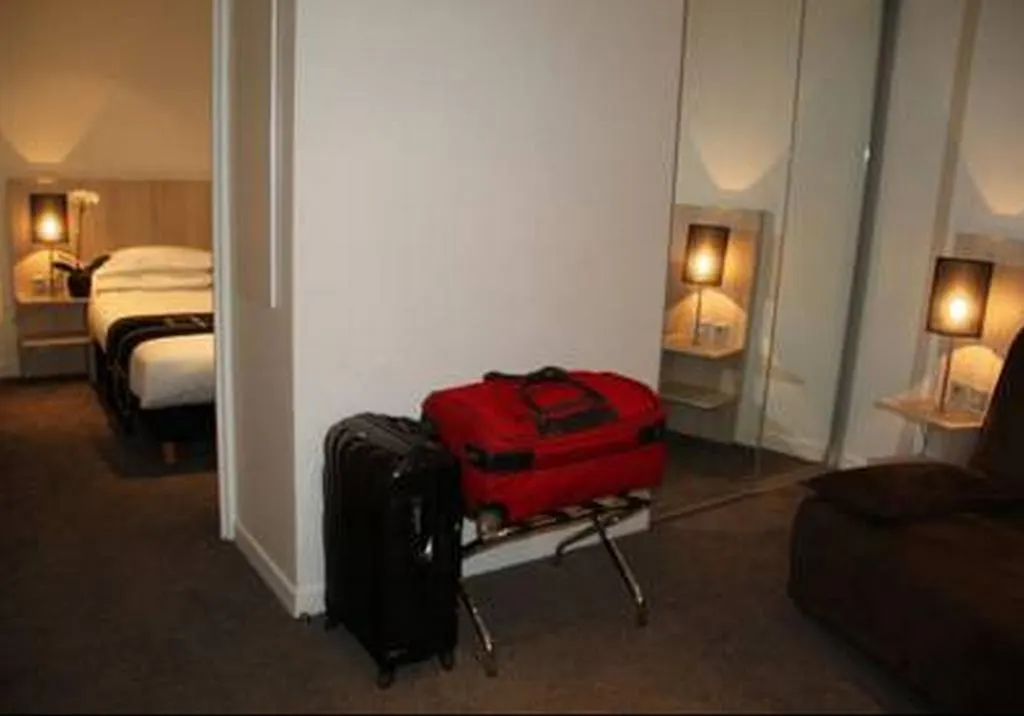Hotel Villathena 2